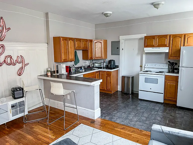1056 Commonwealth Ave #62 — Photo 3