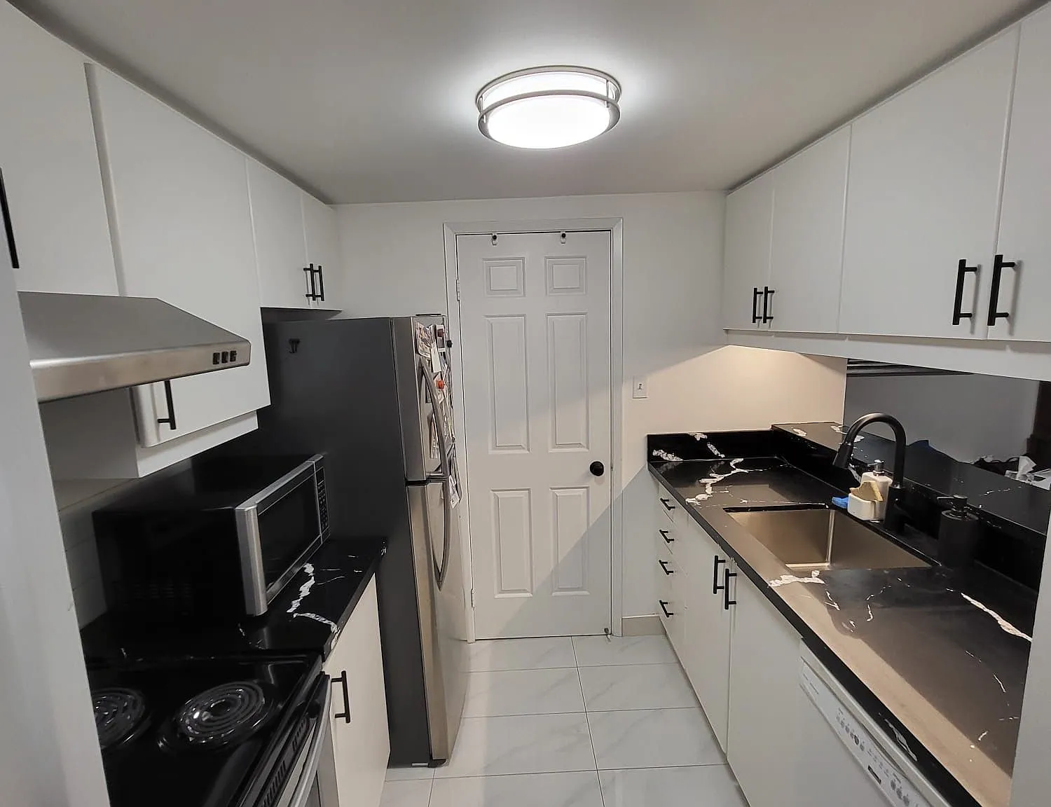 3 bed, $2,850 — Photo 3