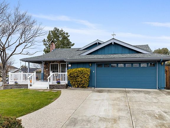 4th image of 517 Los Pinos Way