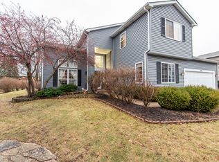 1711 Napa Dr, Gurnee, IL 60031