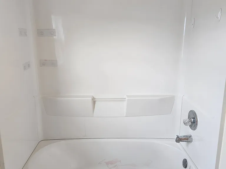 122 Spring St #B — Photo 7