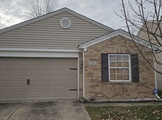 1716 Feather Reed Ln, Greenwood, IN 46143