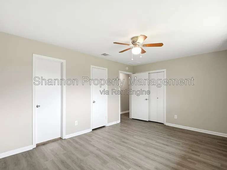 6215 Autumn Arbor Dr — Photo 17