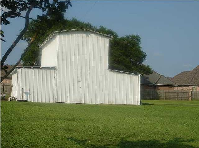 2nd image of 125 Steiner Rd