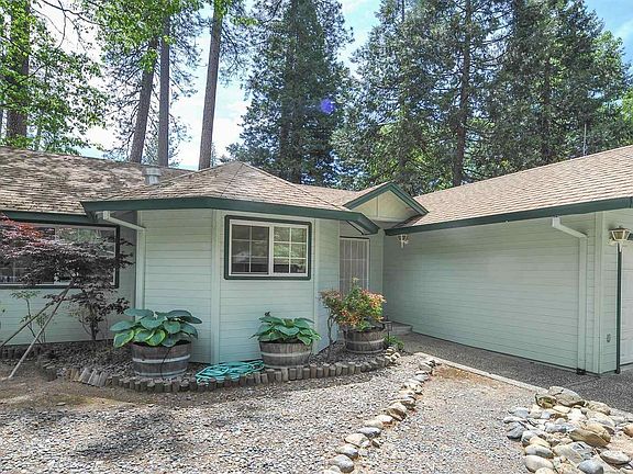 2nd image of 23030 Strauch Dr