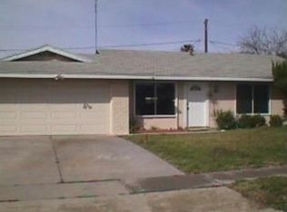 868 N Forest Ave, Rialto, CA 92376