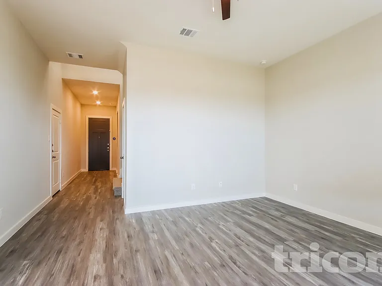 22726 Terrazzo Dr — Photo 3