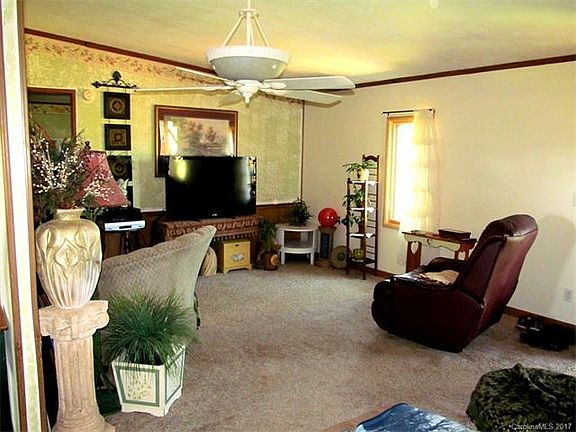 5th image of 3441 Tyringham Dr
