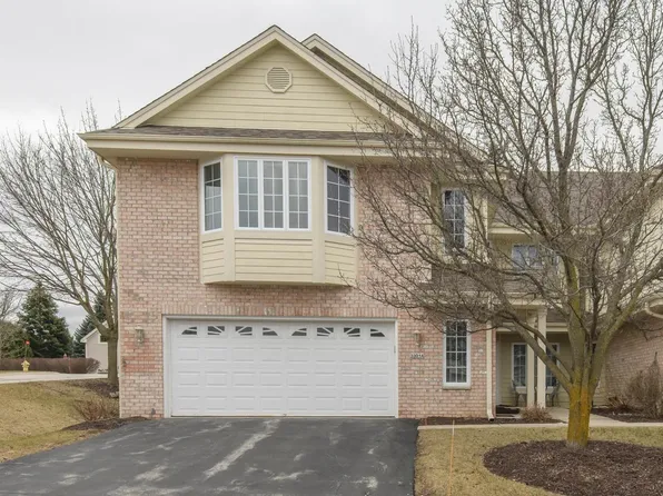 3301 Cedar Hollow COURT #A, Waukesha, WI 53188