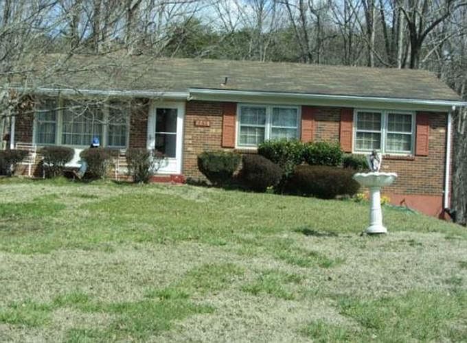 1st image of 2274 Robin Hood Dr