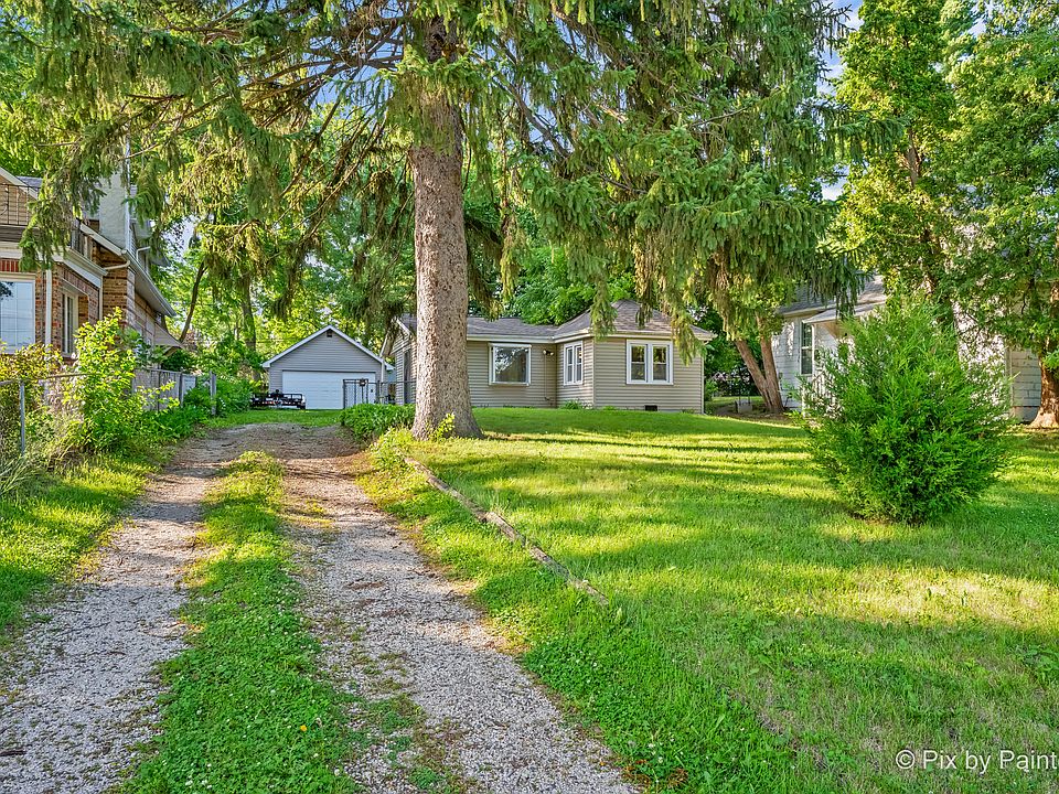1st image of 208 Opatrny Dr