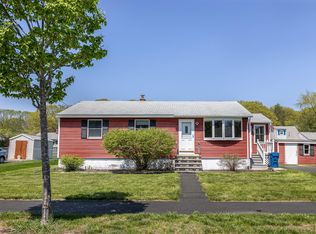 39 Samuel Rd, Portland, ME 04103