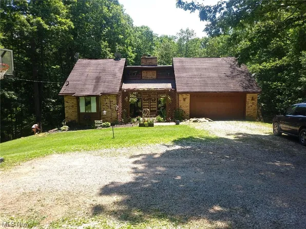 580 Ridgewood Blvd, Belpre, OH 45714