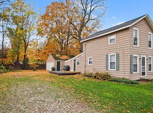 222 E Vienna St, Schoolcraft, MI 49087