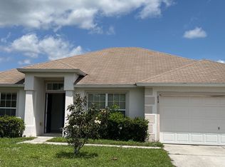 654 Basingstoke Ct, Kissimmee, FL 34758