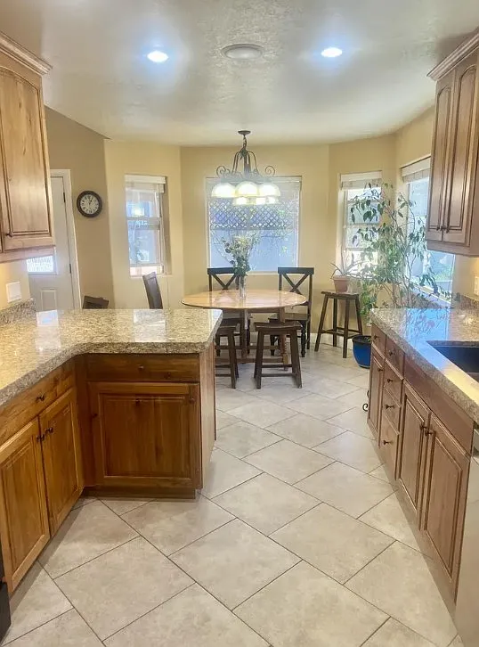 Building Photo - 4952 N Ashlee Ct