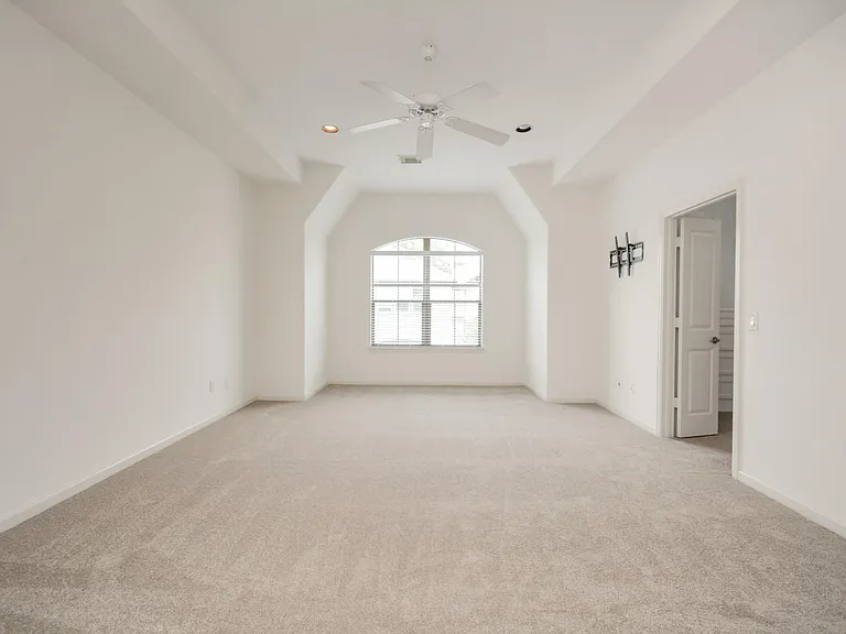 5815 Lacy St — Photo 13