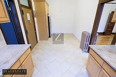 Rented by ZealEstate Group Inc