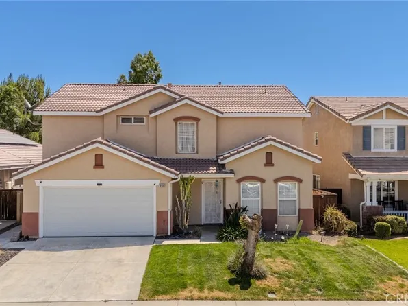 8952 Dahlia Dr, Corona, CA 92883