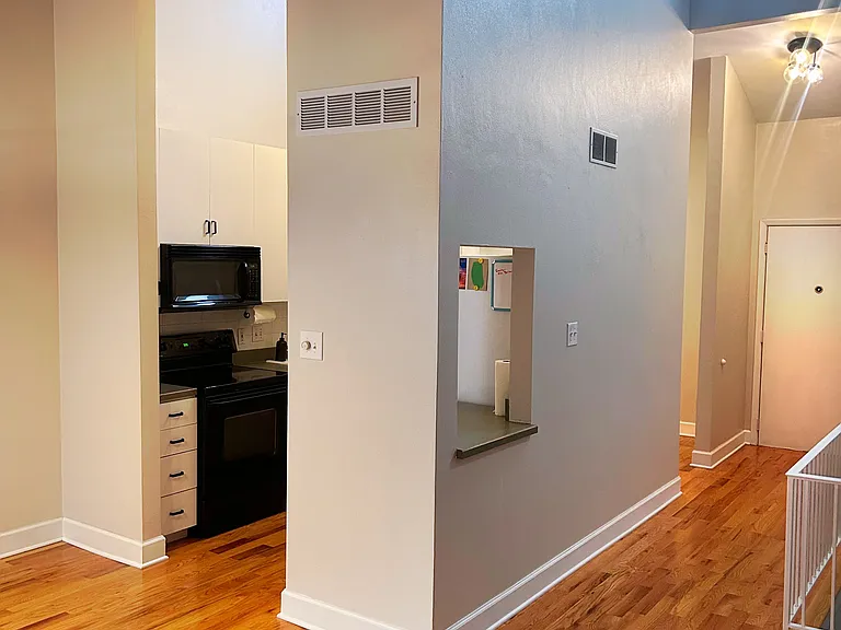 663 Hiddenwood Ct — Photo 10