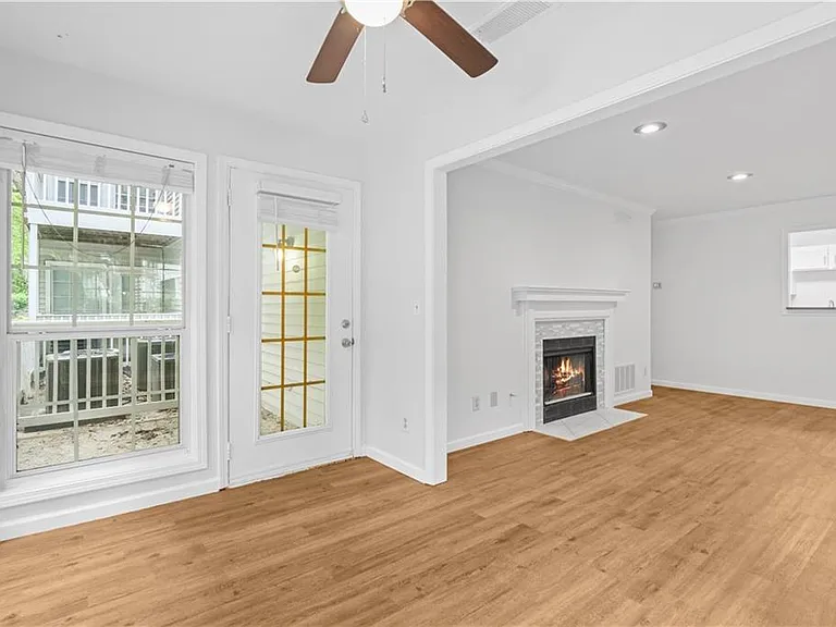 901 Gettysburg Pl — Photo 10