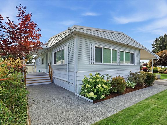 3rd image of 6325 Metral Dr #4
