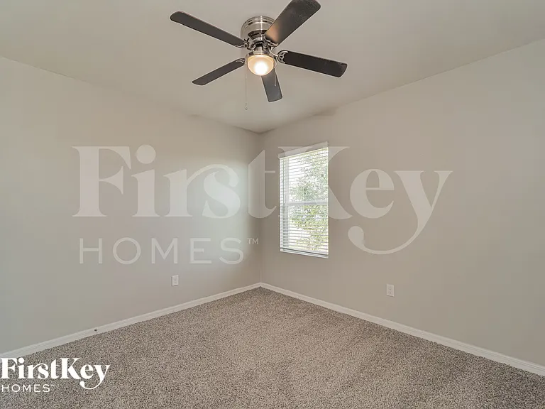 1406 NW 7th Ave — Photo 15