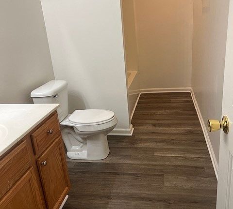 5th image of 315 Anna St