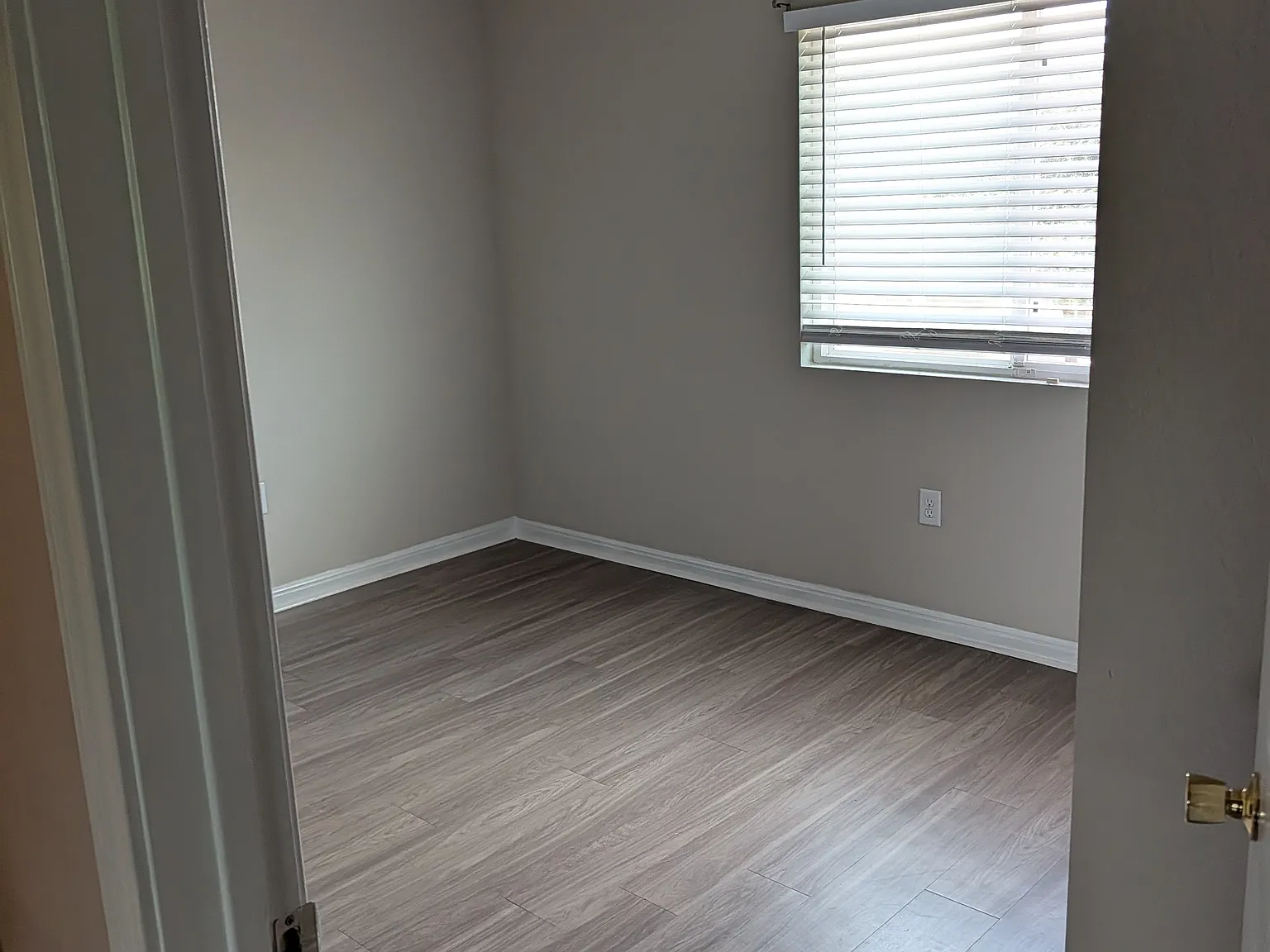 3 bed, 2.5 bath, 1765 sqft, $2,000 — Photo 3