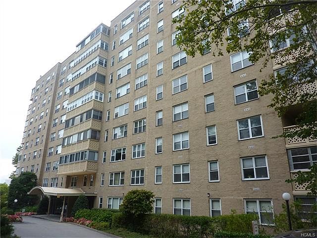 1st image of 1200 Midland Ave APT 6A