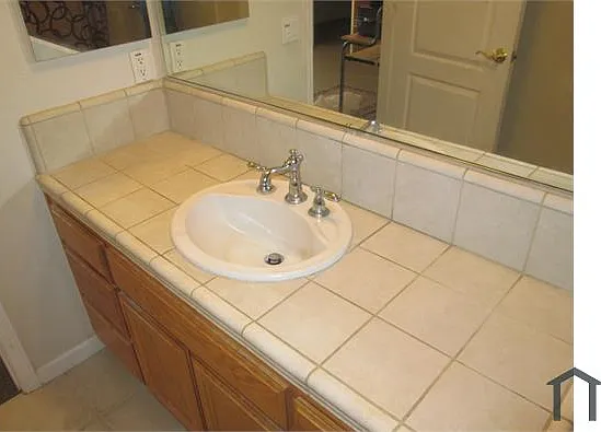 721 Tyler Ave — Photo 11