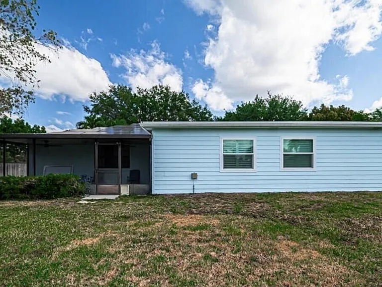97 W Palm Ave — Photo 12