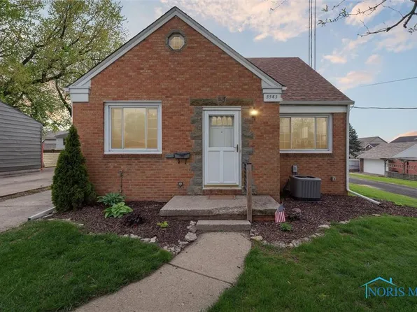 5583 304th St, Toledo, OH 43611