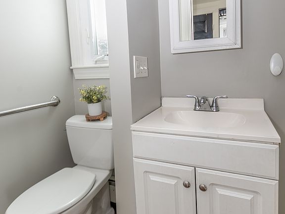 5th image of 69 Sunset Hill Road