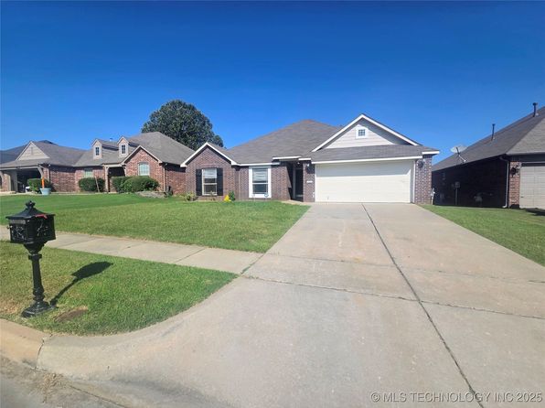 600 E Fargo St