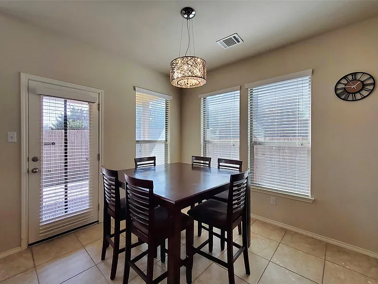 1436 Lindo Dr — Photo 13