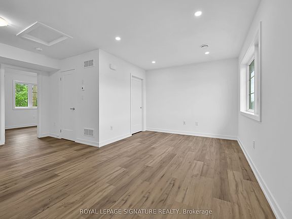 3rd image of 4263 4th Ave #331