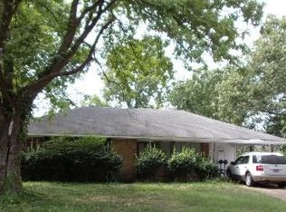 621 Tulane Dr, West Memphis, AR 72301