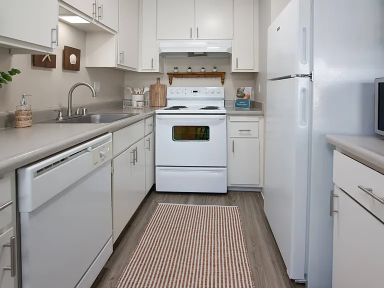 Willow Grove Apartments — Photo 24