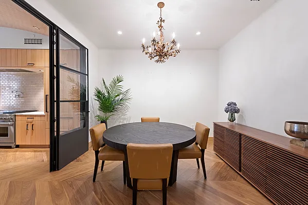 Rented by SERHANT. | media 6