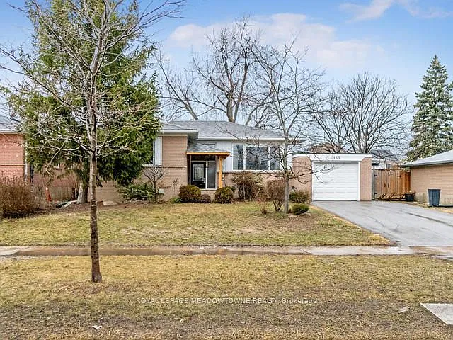 3 bed, $3,300 — Photo 3