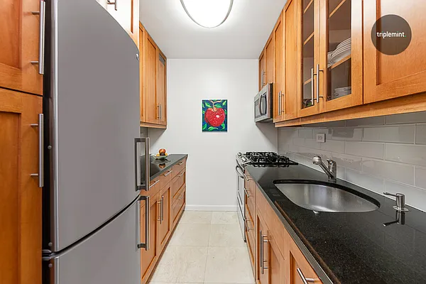 Sold by Residence Resource | media 5