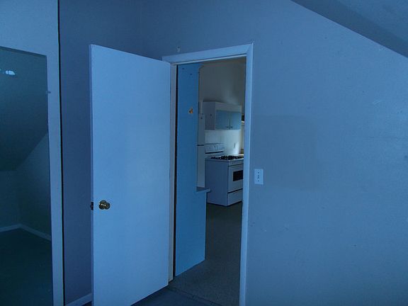 Bedroom 2 with Mirror