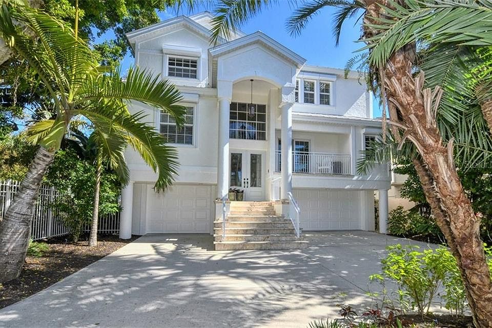 1st image of 56 Island Cir
