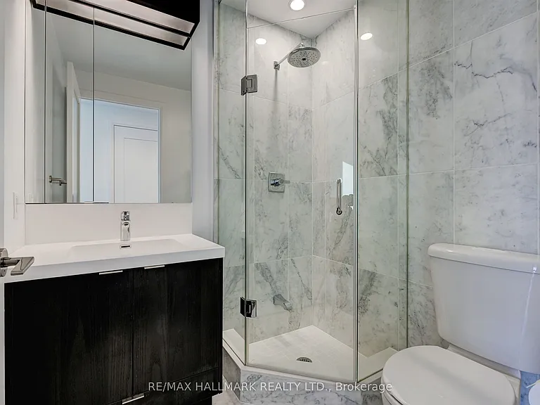 101 Erskine Ave #2907 — Photo 14