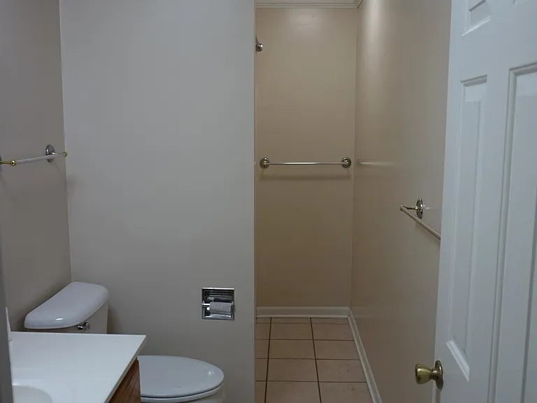 830 Gettysburg Dr — Photo 14