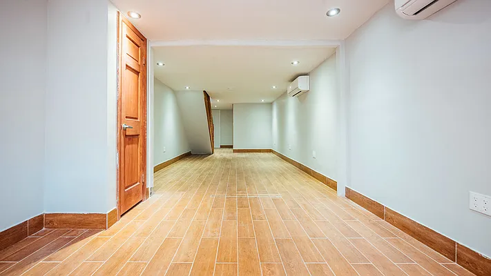 Rented by Nooklyn NYC LLC | media 33