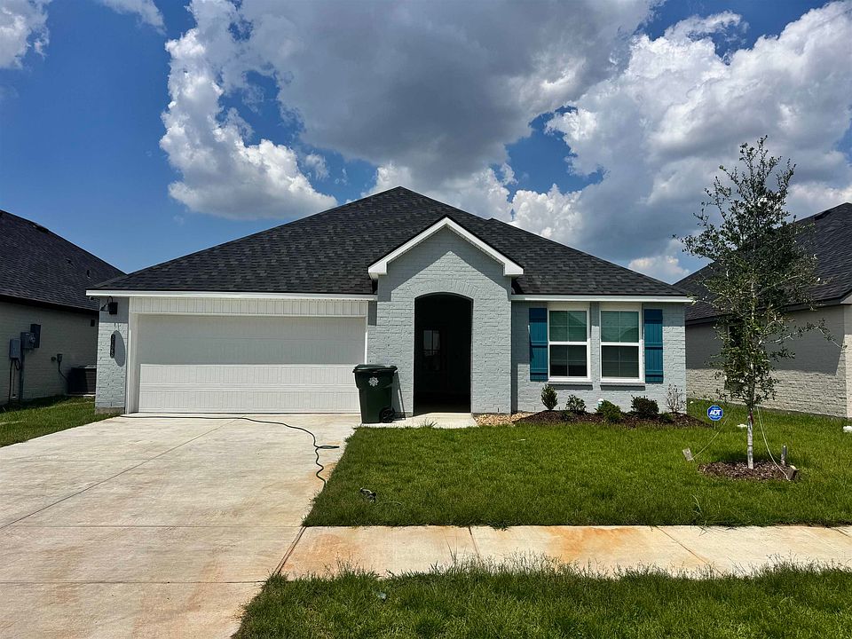 1st image of 3125 Sapphire Dr