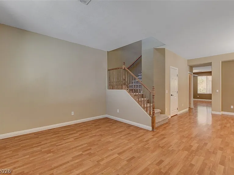 1005 Roaring River Ave — Photo 12