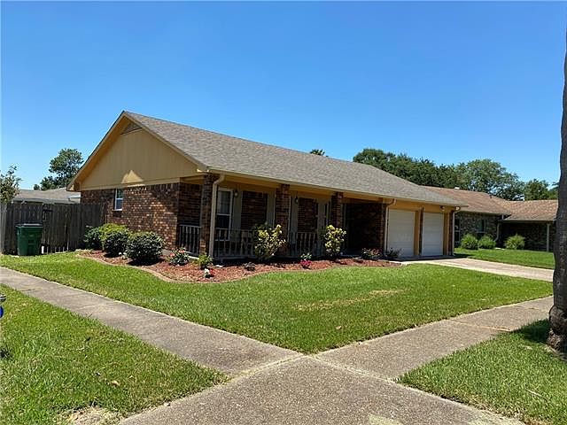 1st image of 2054 Spanish Oaks Dr